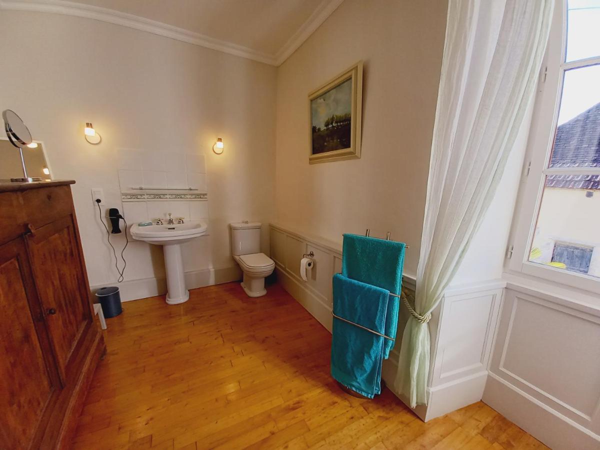 Au Pays De Jacquou : Chambre D'Hotes Et Table D'Hotes Fossemagne 외부 사진