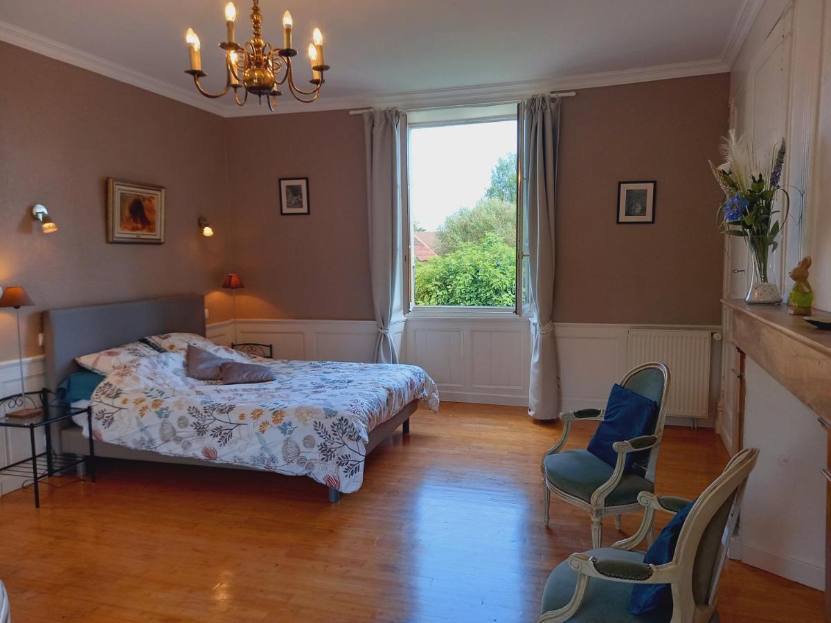 Au Pays De Jacquou : Chambre D'Hotes Et Table D'Hotes Fossemagne 외부 사진